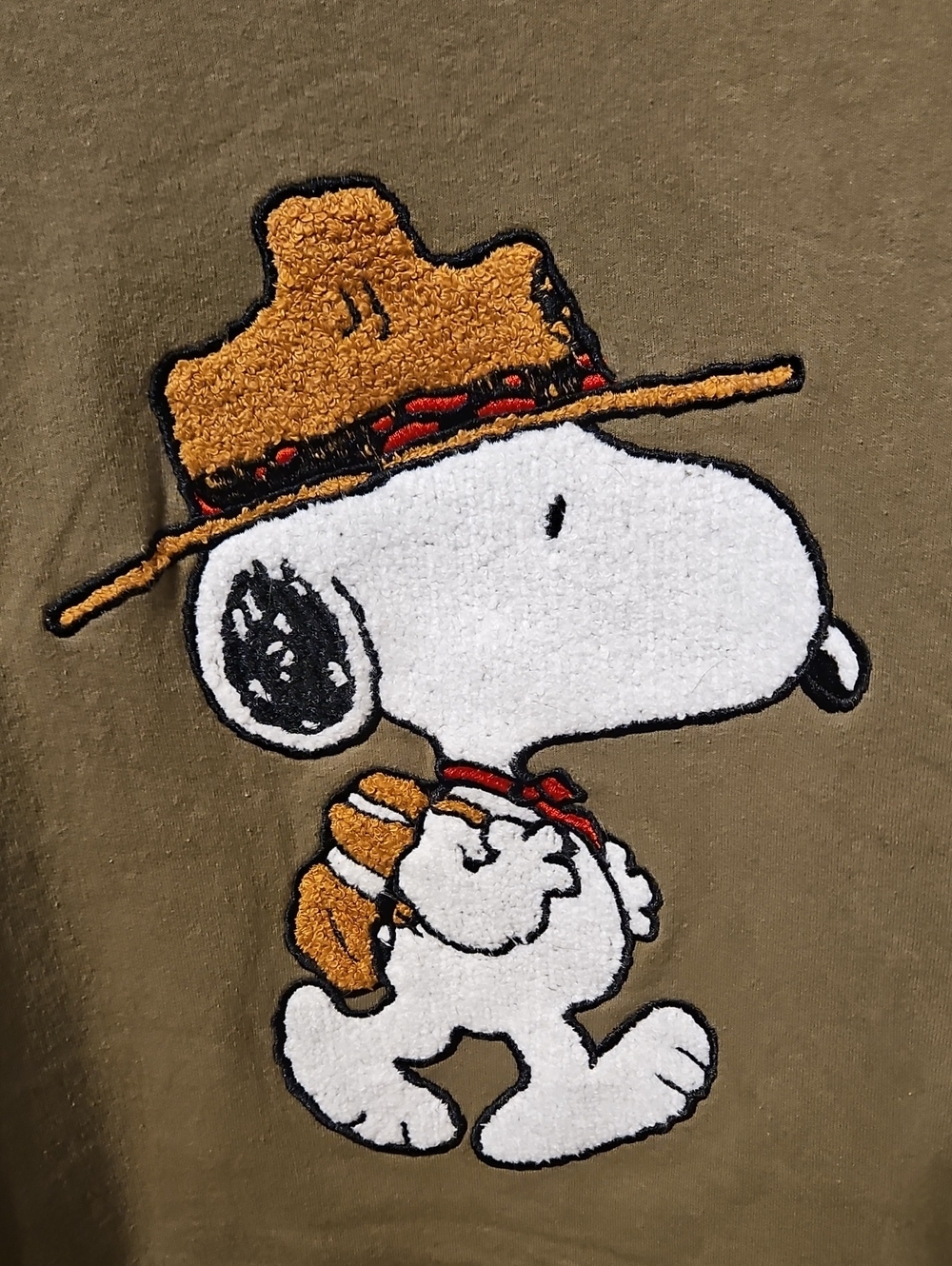 Peanuts Snoopy Crewneck Size Medium - Picture 2 of 5